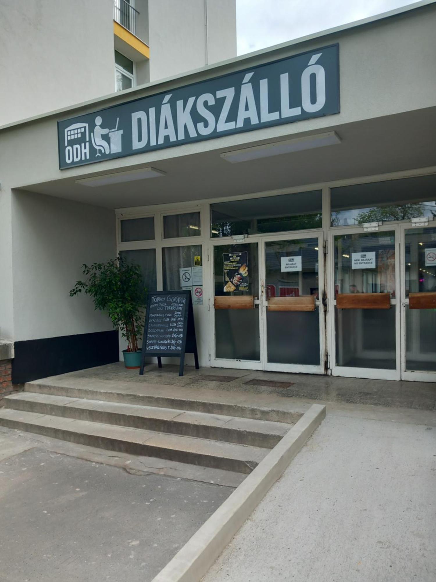 Óbudai Diákszálló Budapeste Exterior foto